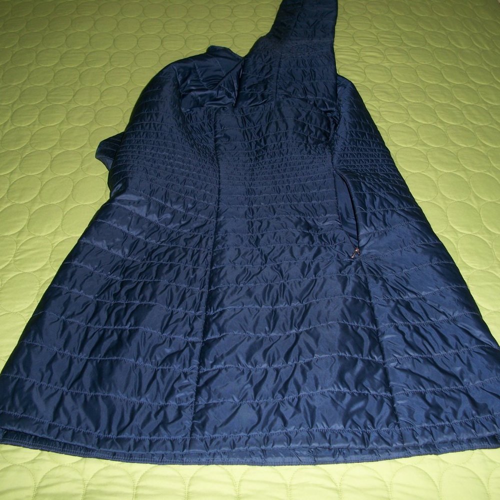 Patagonia Women's Dark Blue Coat - Picture 7 of 16